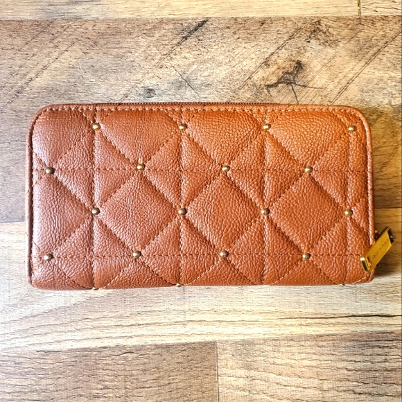 Steve Madden Brown & Gold Quilted Stud Studded Zip up Wallet - Picture 3 of 9
